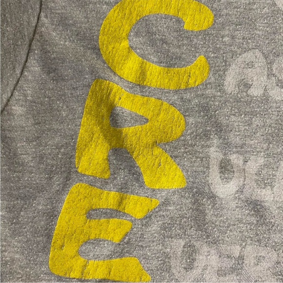 Wu-Tang Gray and Yellow Women's Short Sleeve Tee 🐝 🤲 - Picture 6 of 6